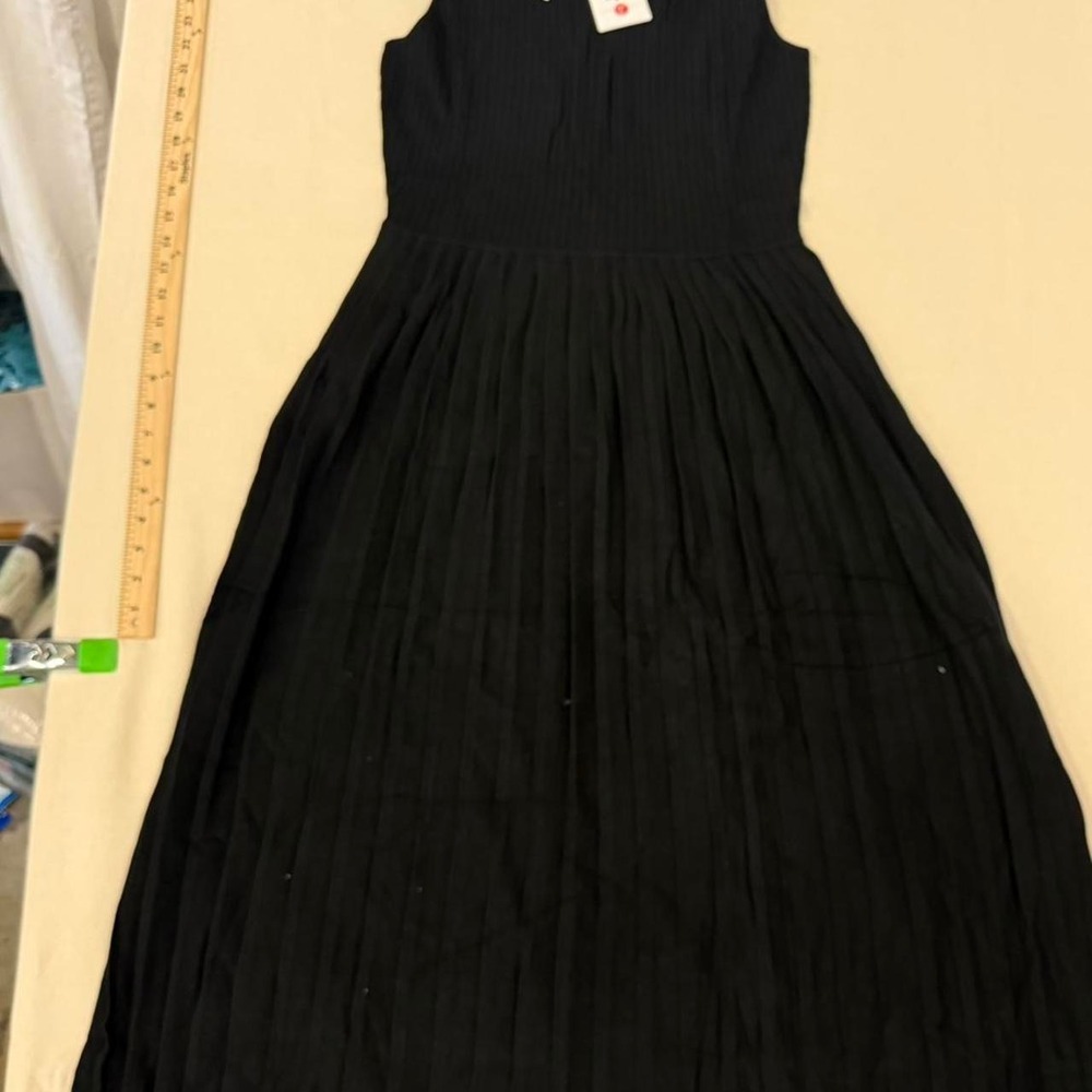 ZESICA black pleated maxi dress